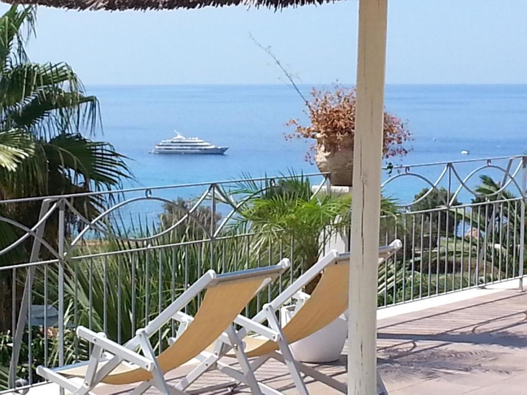 Residence Porto Ulisse Parghelia Kültér fotó